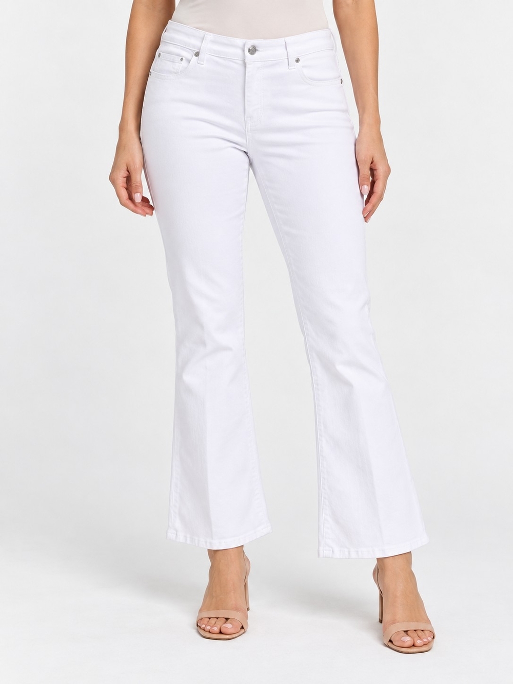 NWT 7 For All Mankind Cropped Dojo Flare Jeans Casablanca White Size 31